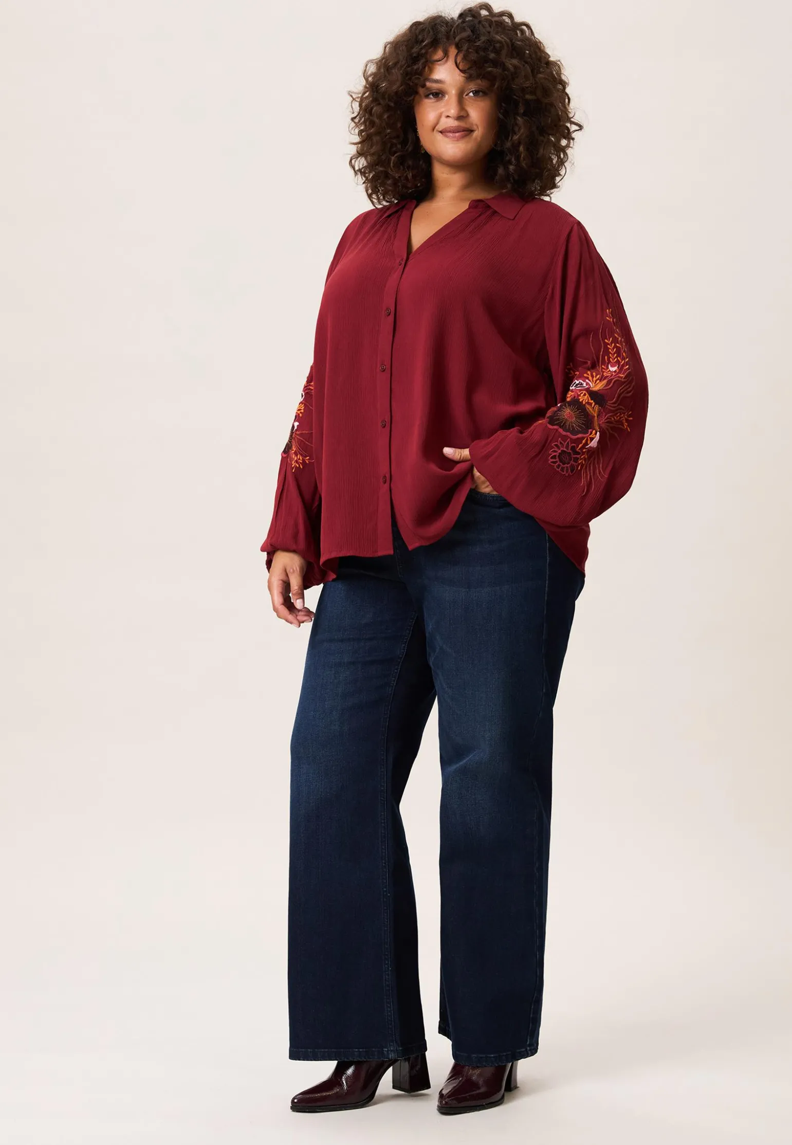 Hot Miss Etam Blouse details rood Dark red