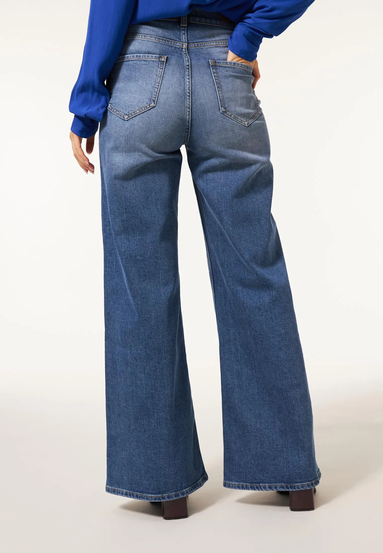 Online Miss Etam Jeans extra wide leg blauw 32" Medium denim