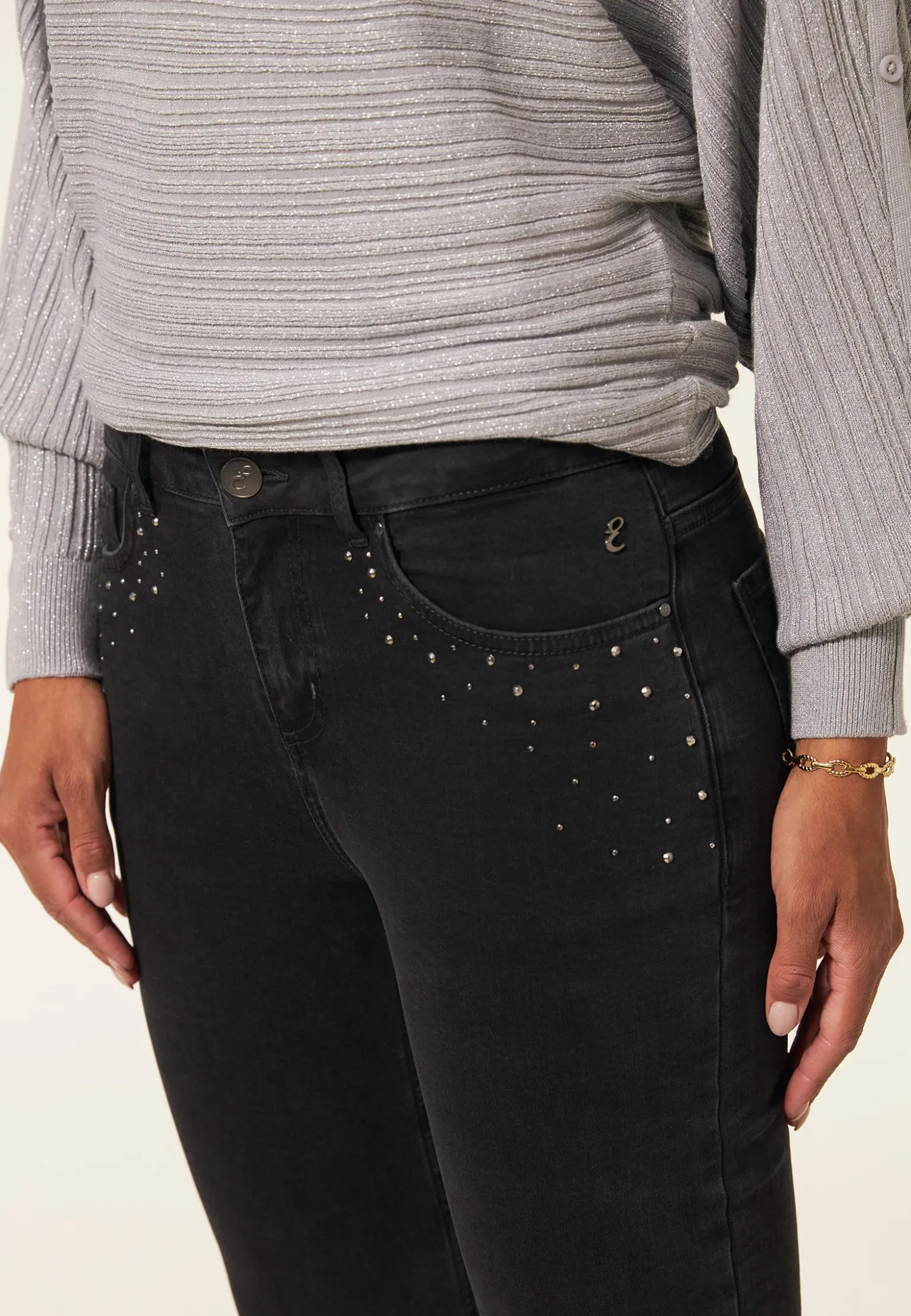 Online Miss Etam Jeans flared details zwart 32" Grijs