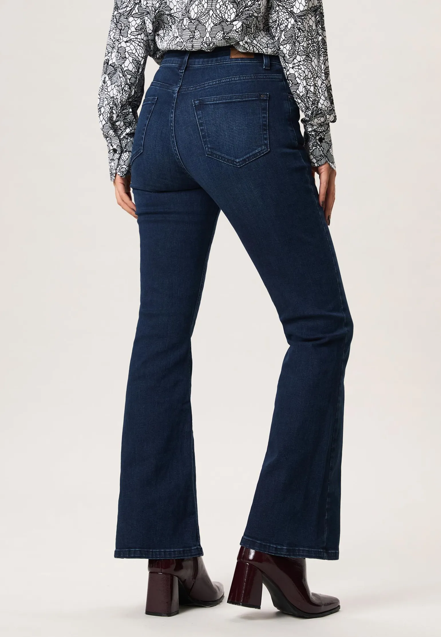 Outlet Miss Etam Jeans flared leg blauw Dark denim