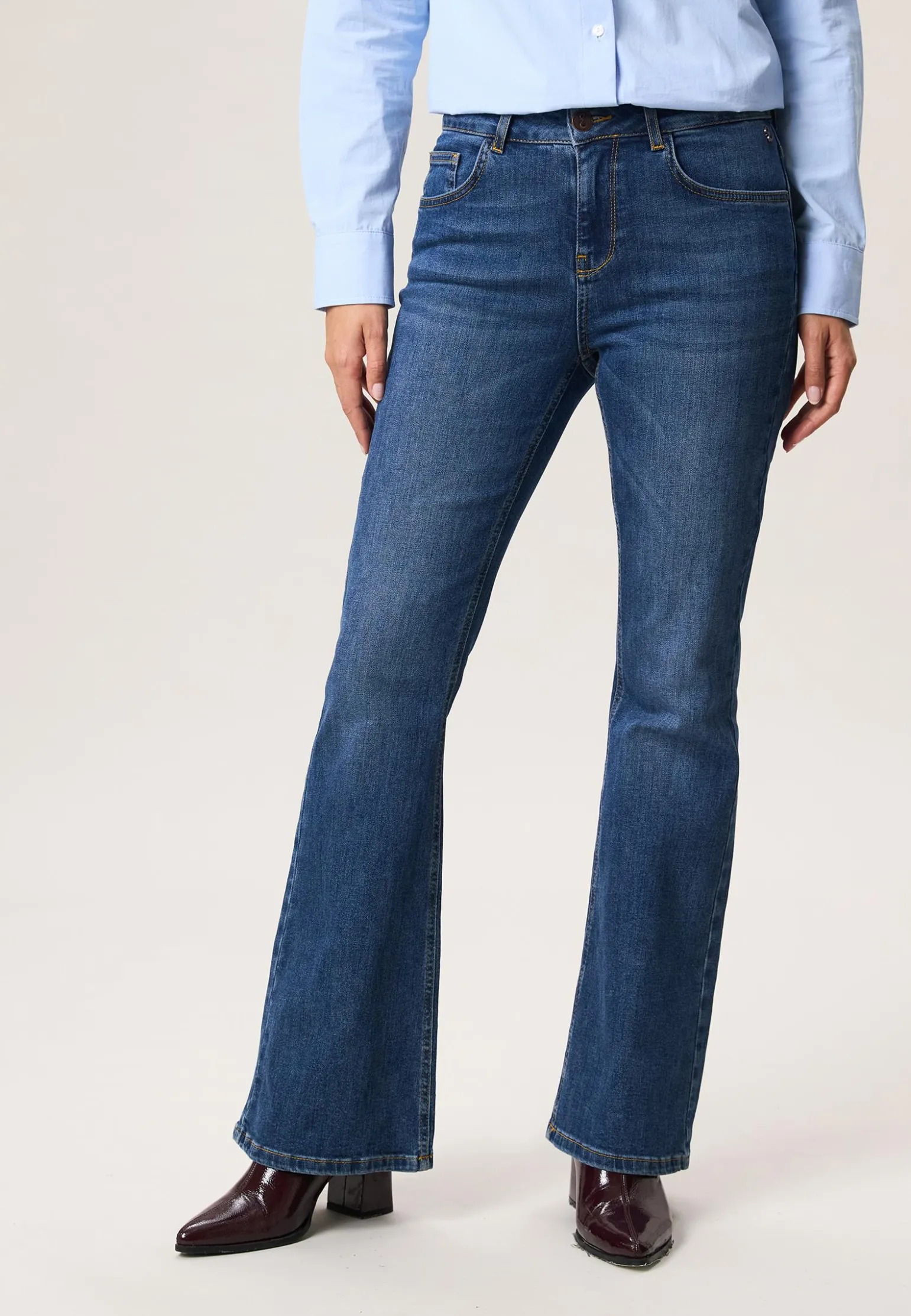 Hot Miss Etam Jeans flared leg blauw Medium denim