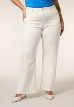 Sale Miss Etam Jeans relaxed straight fit 32" Ecru
