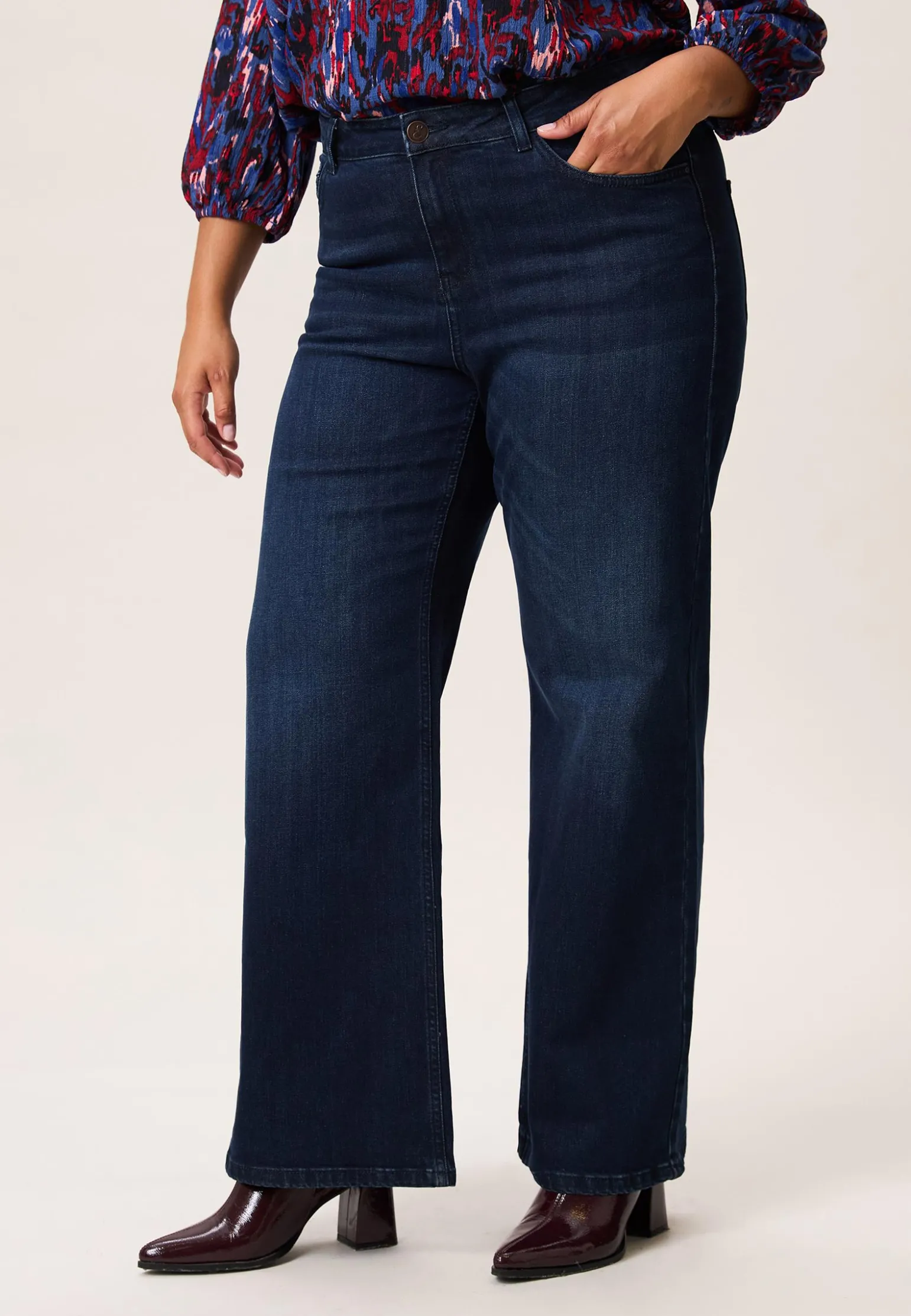 Miss Etam Jeans relaxed straight fit blauw 32" Dark denim