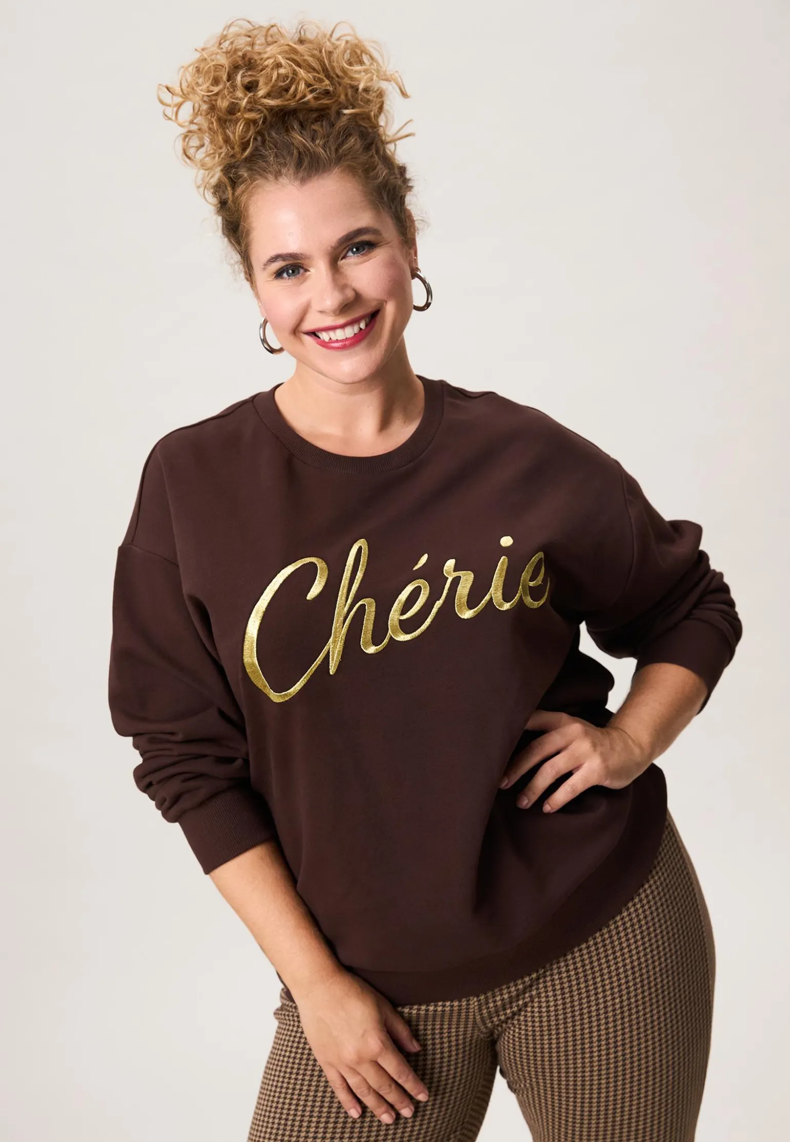 New Miss Etam Sweater tekst bruin Coffee
